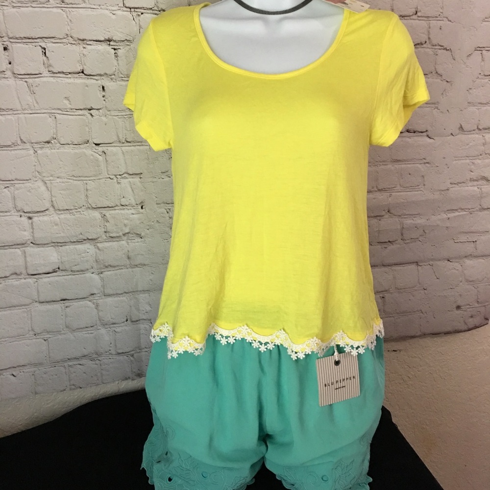6/$20 NWT TWO PIECES Shirt AND Short